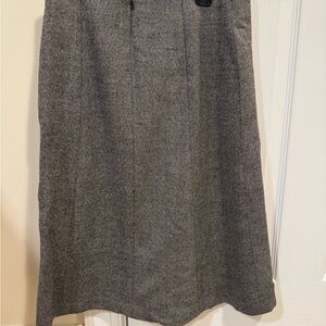 Elegant Gray Women's Pencil Skirt, size petite 4. Elegant, Office wool.
